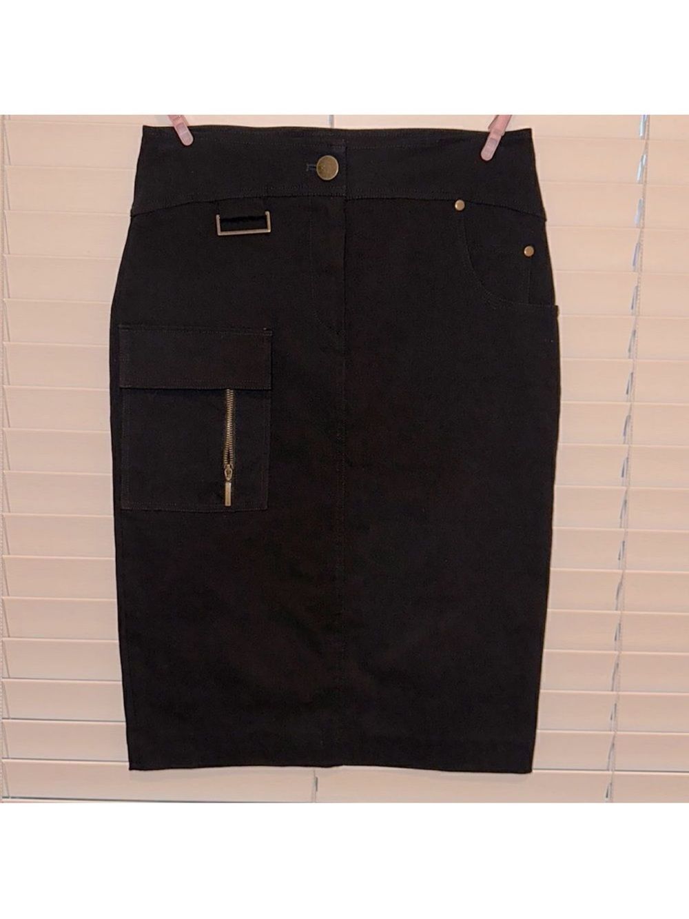 Pingpong 8 Black Stretch Pencil Skirt with Brass Colored Studs